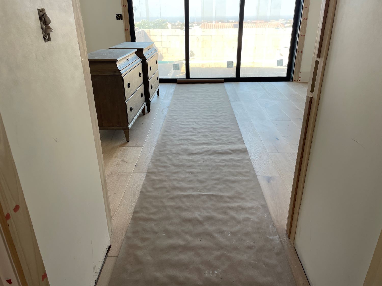 Sandbaggy Heavy Duty Builders Paper Roll - 75 lb Construction Paper (Brown)