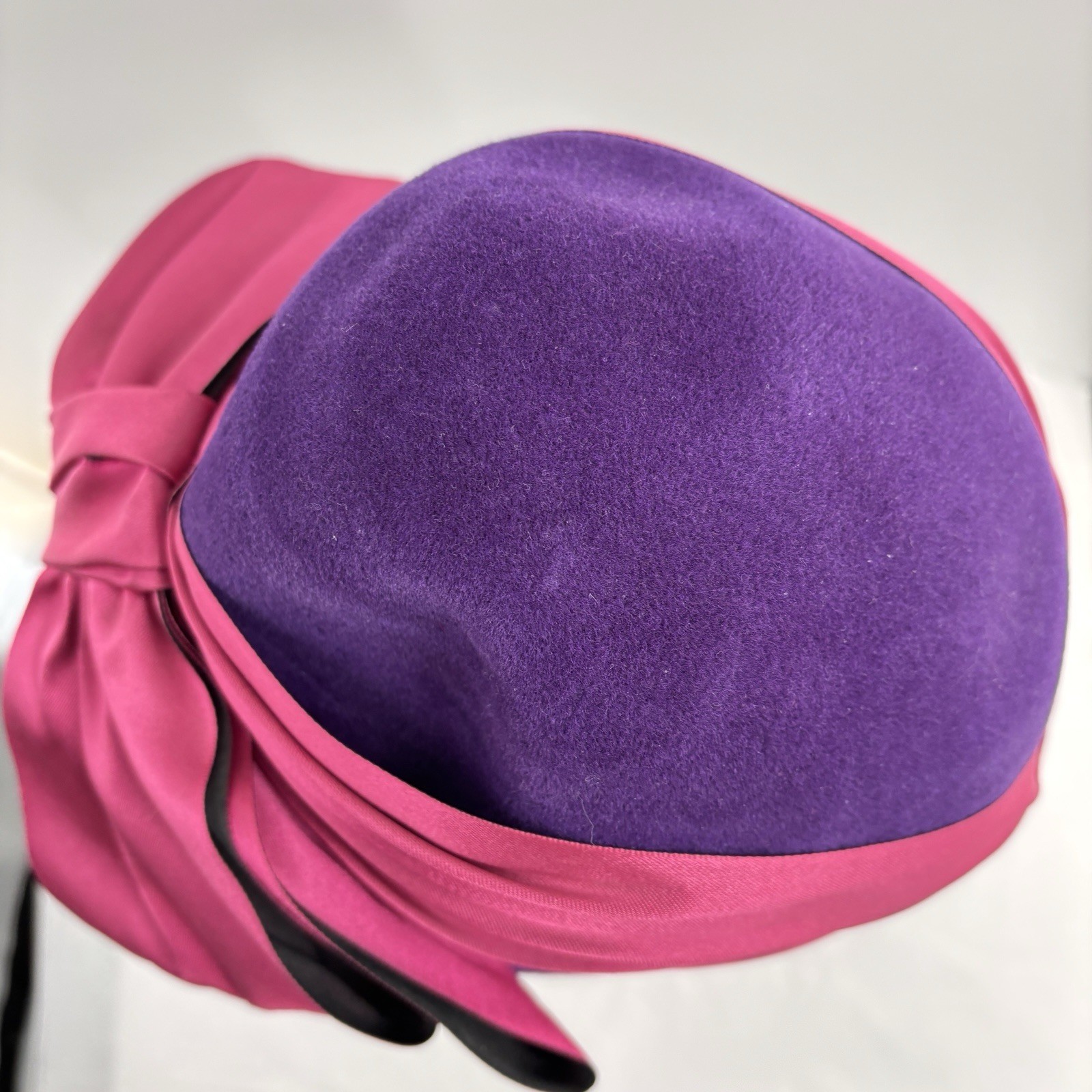 Vtg 60s Contessa William A Miller Cloche Hat Purple Felt Pink Bow Cocktail