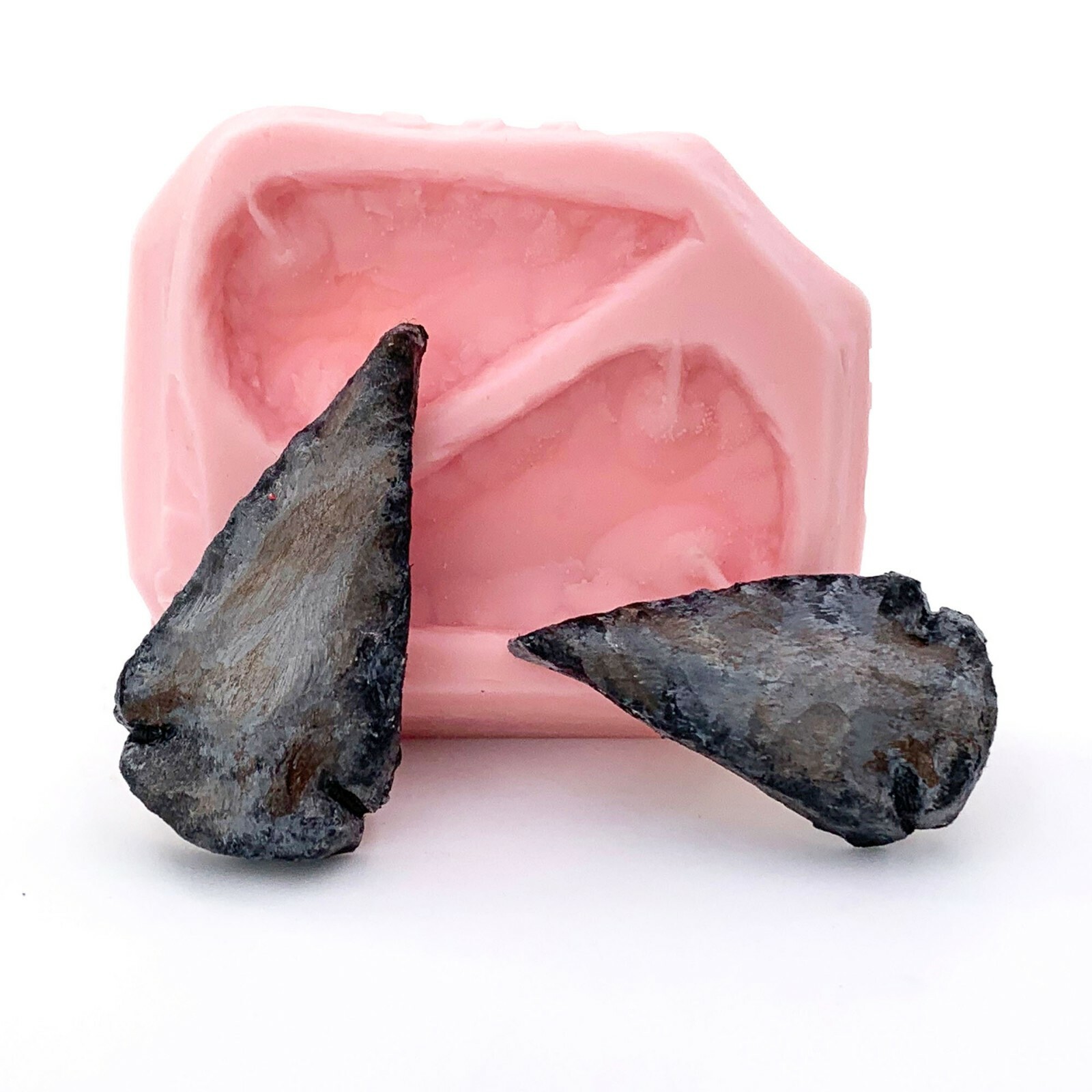 Silicone Arrowhead Mold - Polymer Clay, Metal Clay, Resin - Food Safe (977)