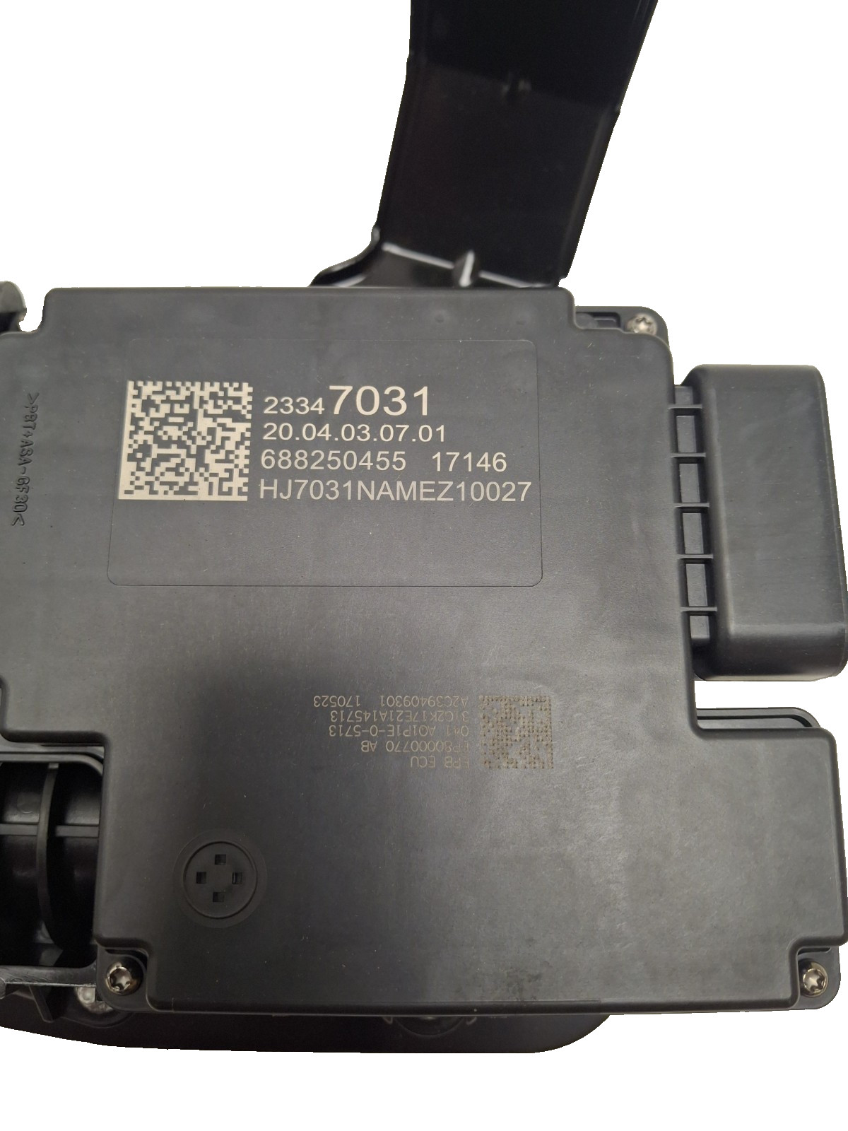 Electronic Parking Brake Module 2018 Cadillac Escalade Chevrolet Tahoe GMC Yukon