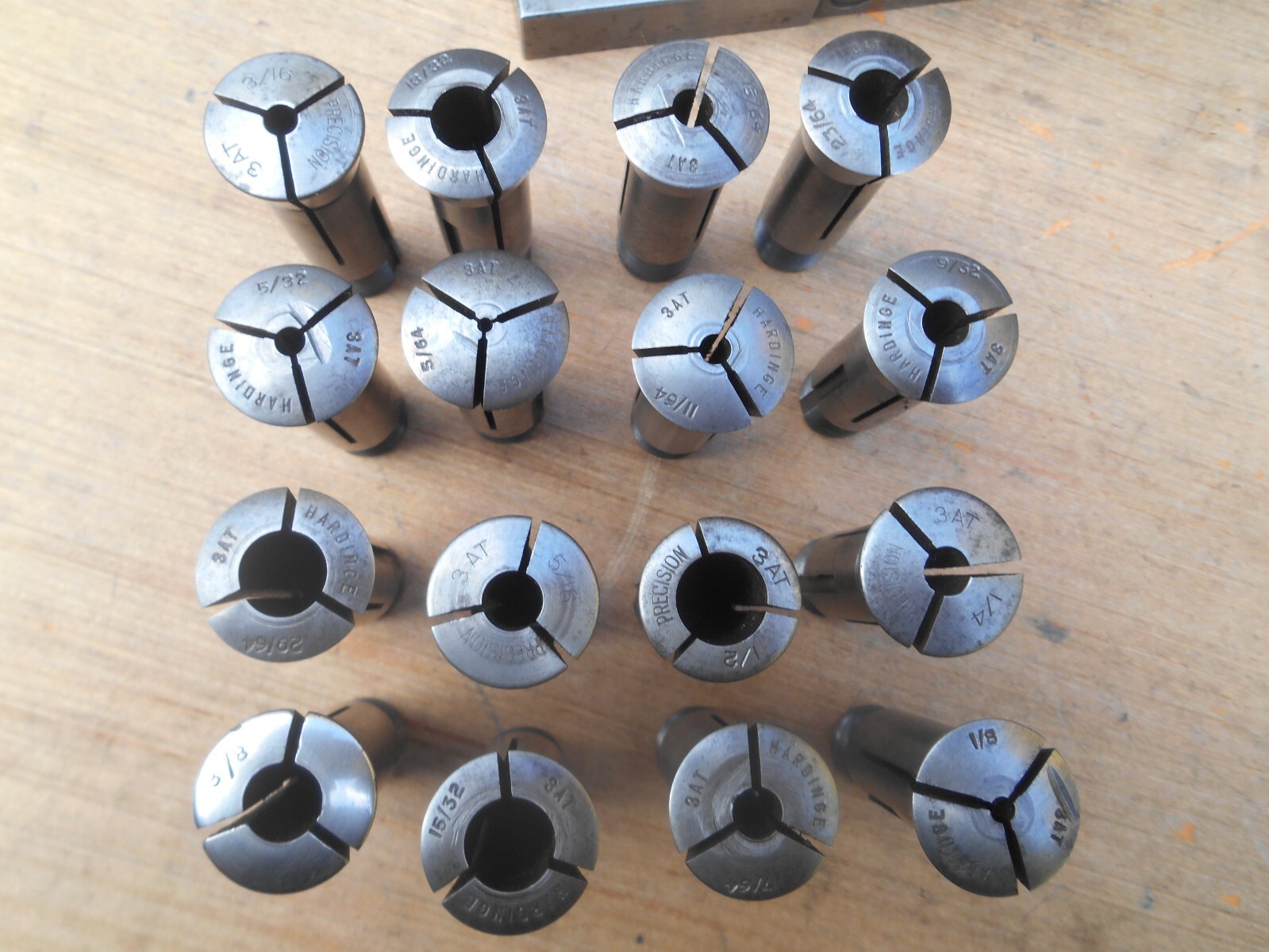 STAR GAUGE CO. 3AT COLLET TILTING INDEXER , WITH 16 COLLETS