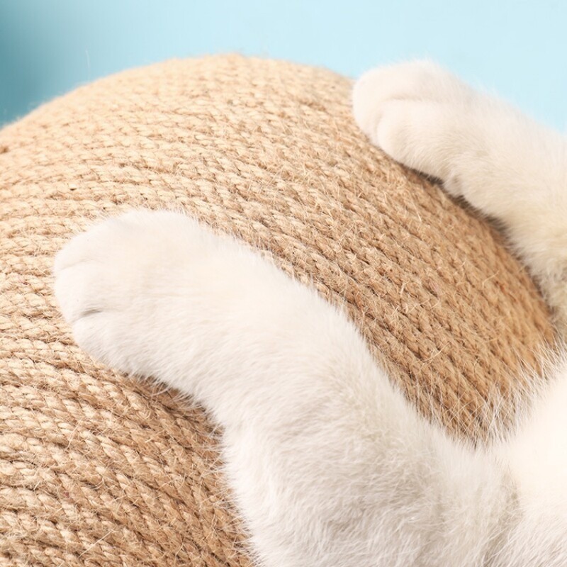 Cat Scratching Ball Kitten Sisal Rope Grinding Paws Claw Interactive Pet Toy