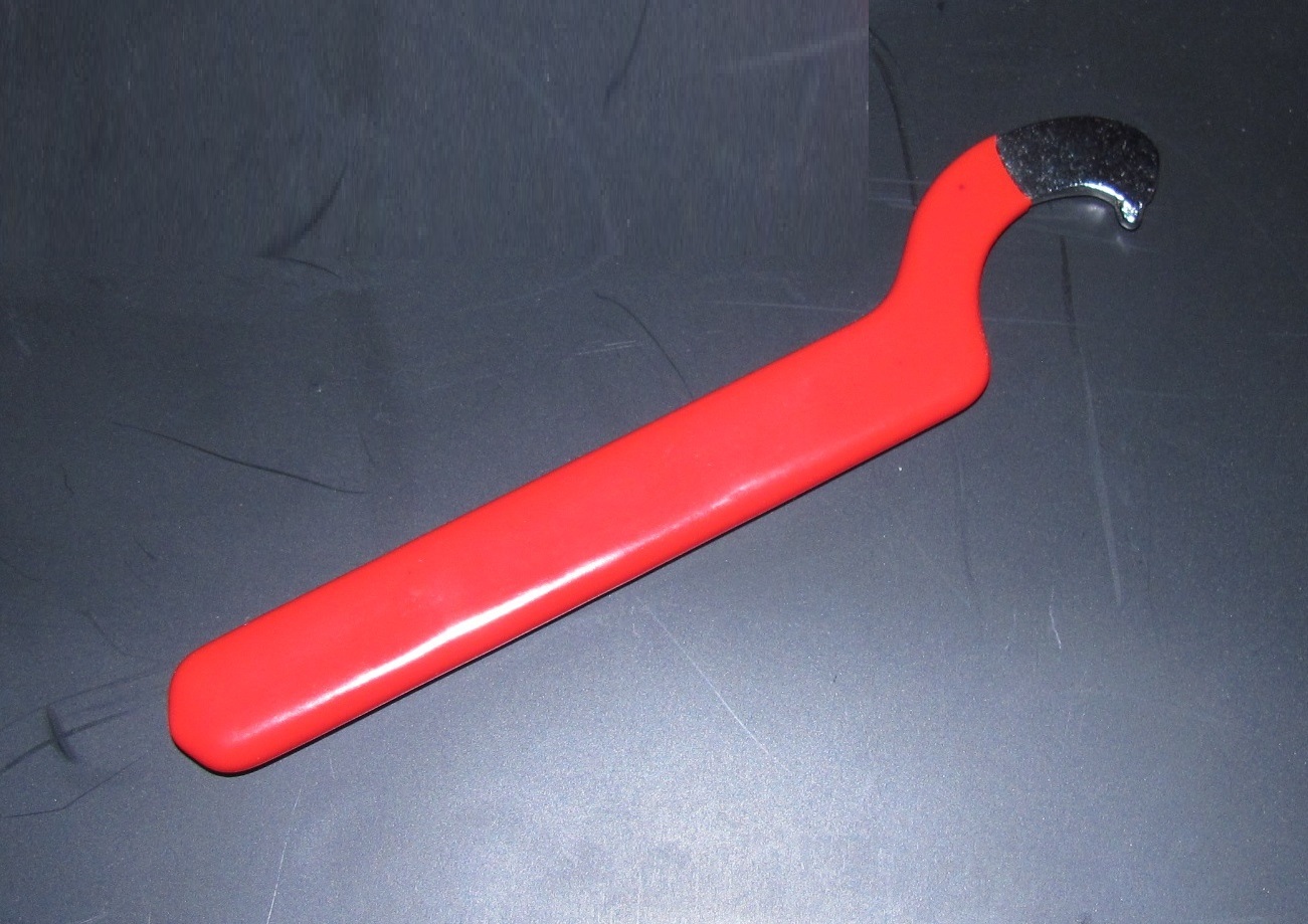 WRENCH FOR BEER FAUCET COUPLING NUT RED VINYL TOOL FOR DRAFT SHANK COUPLING RING