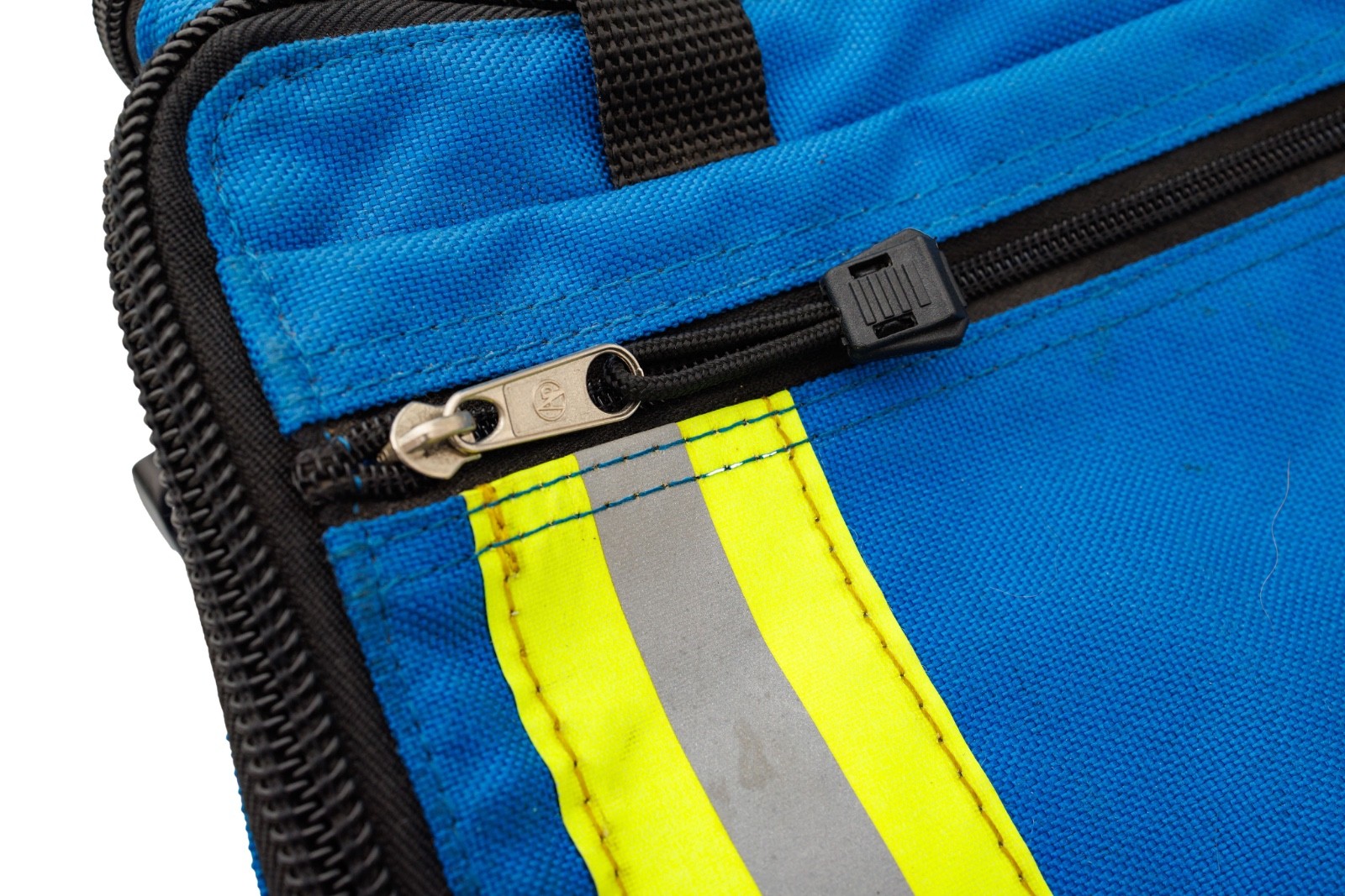 Vintage Dyna-Med Medic Bag Blue MB887 EMT Responder Ambulance Emergency Pack