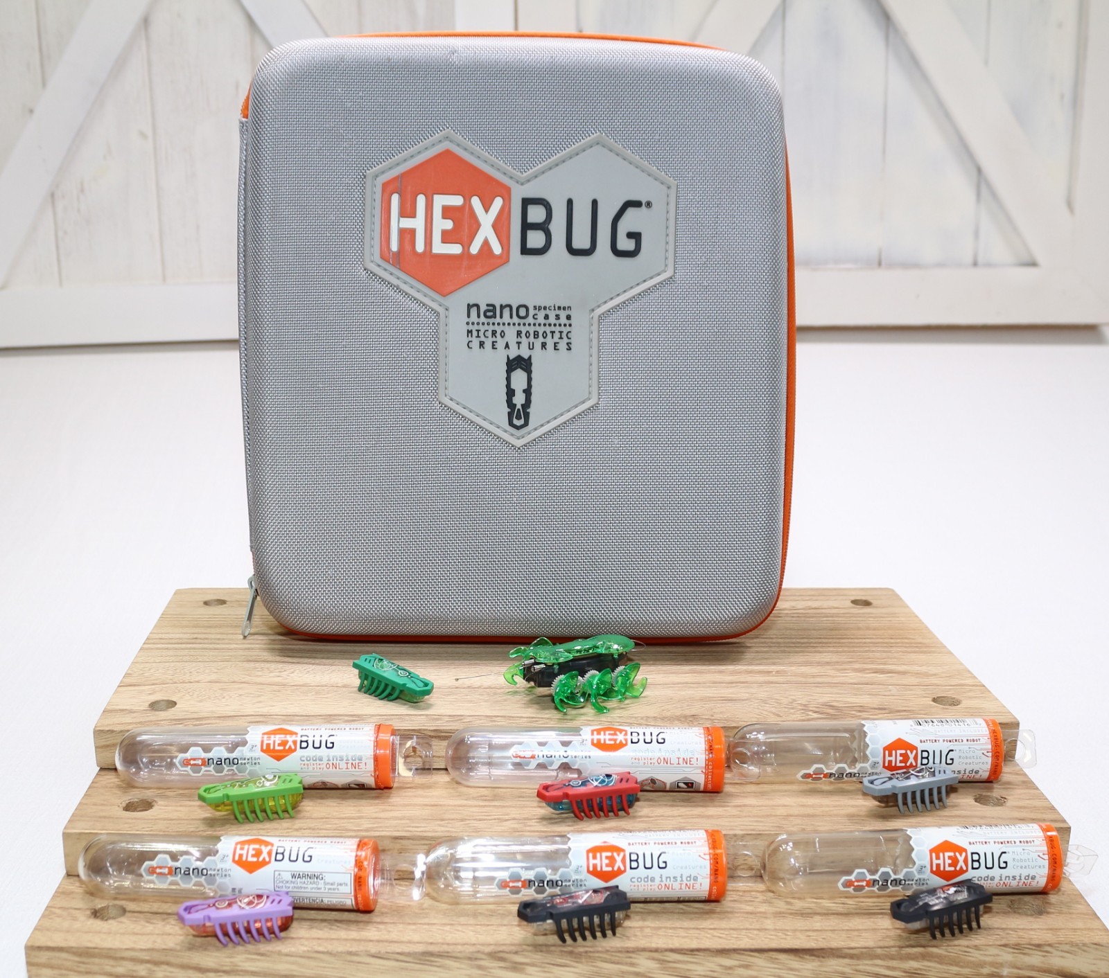 Hexbug Nano Bug Lot Bugs Electronic Toys  Mixed Working with Storage Case