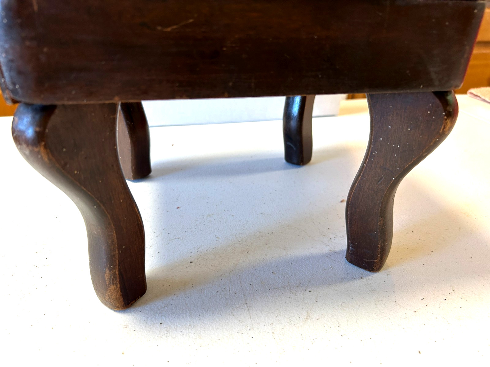 Vintage Footstool Floral Needlepoint Upholstery Victorian Coquette Leg Pad Feet