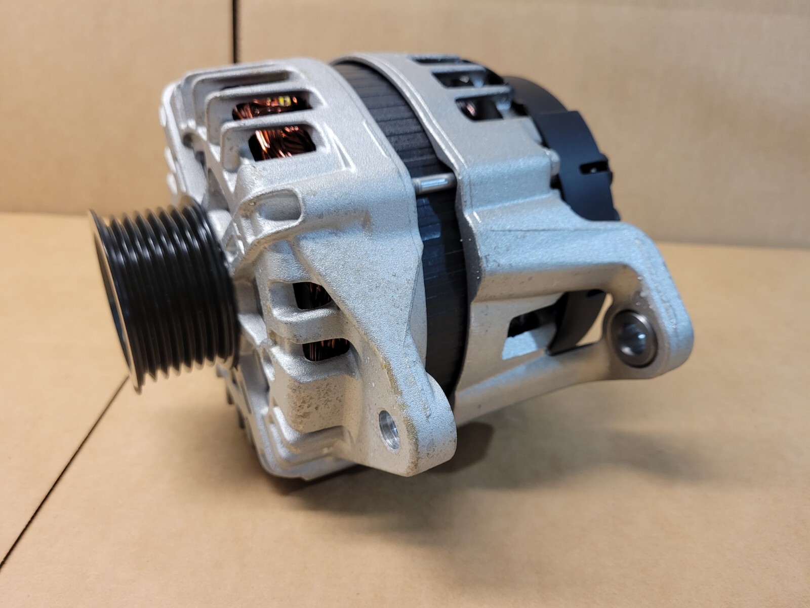 New OEM NISSAN Alternator Fits 2021-2023 Pathfinder 2022 2023 QX60 231006SA0B