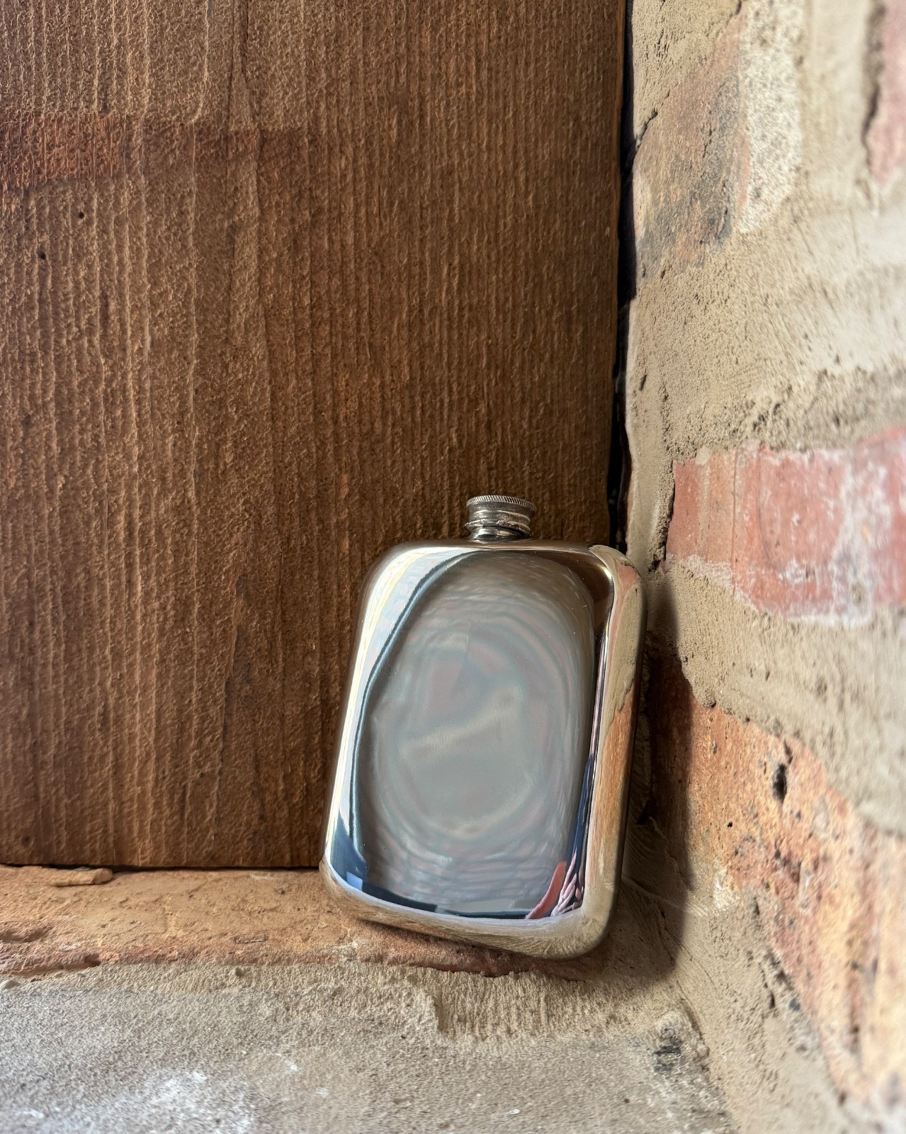 6oz Wentworth Pewter Pocket Hip Flask with Leather Sleeve - Style 846 New in Box