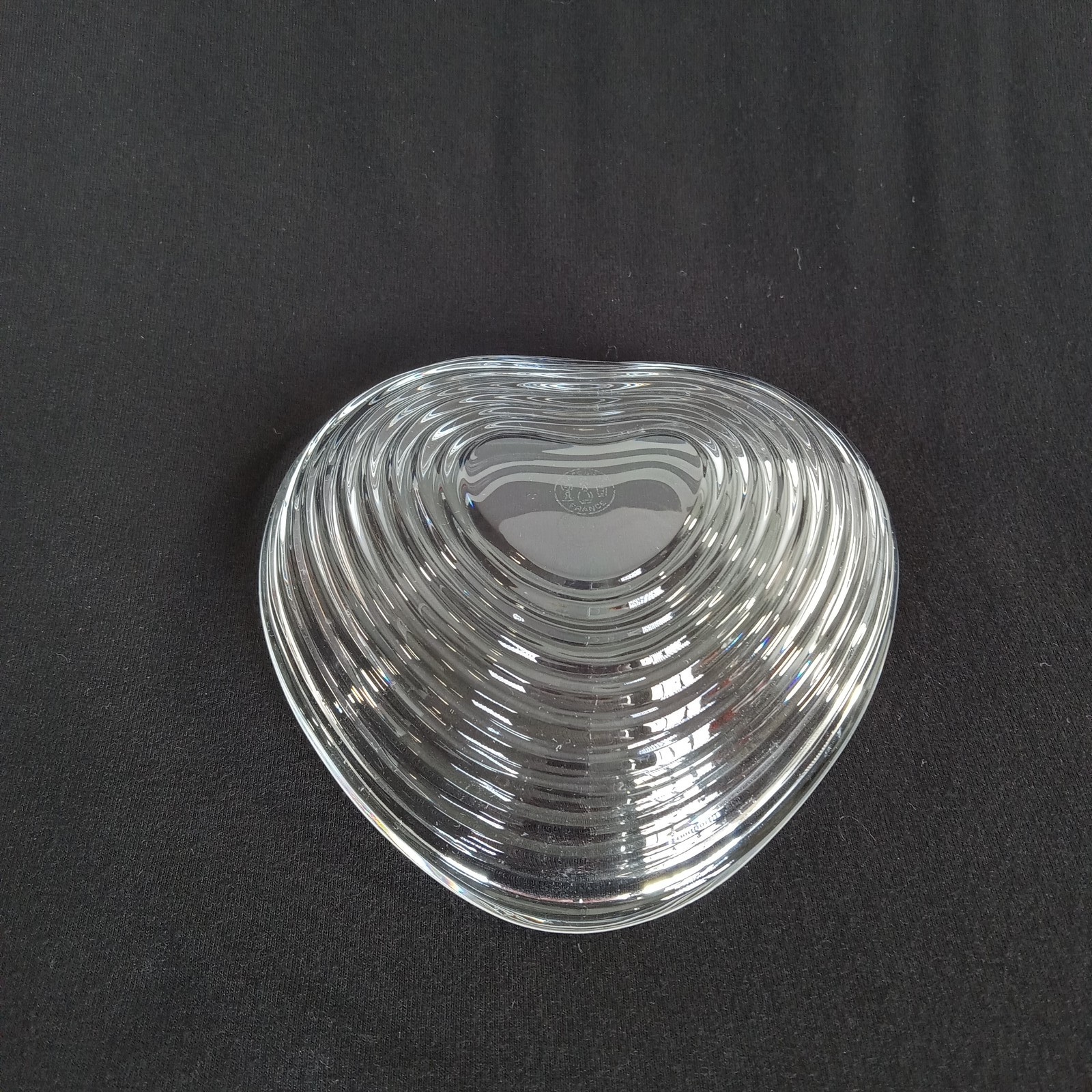 Baccarat Crystal Heart Dish Bowl Clear Ribbed France Signed Clear 4.75"