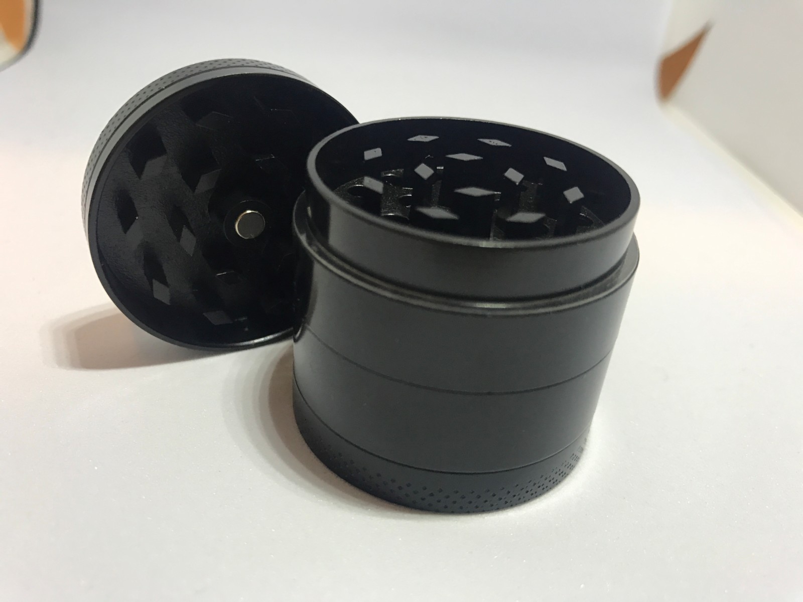 1.5" Tobacco Herb Grinder Spice Herbal Zinc Alloy Smoke Crusher 4 Pieces Metal
