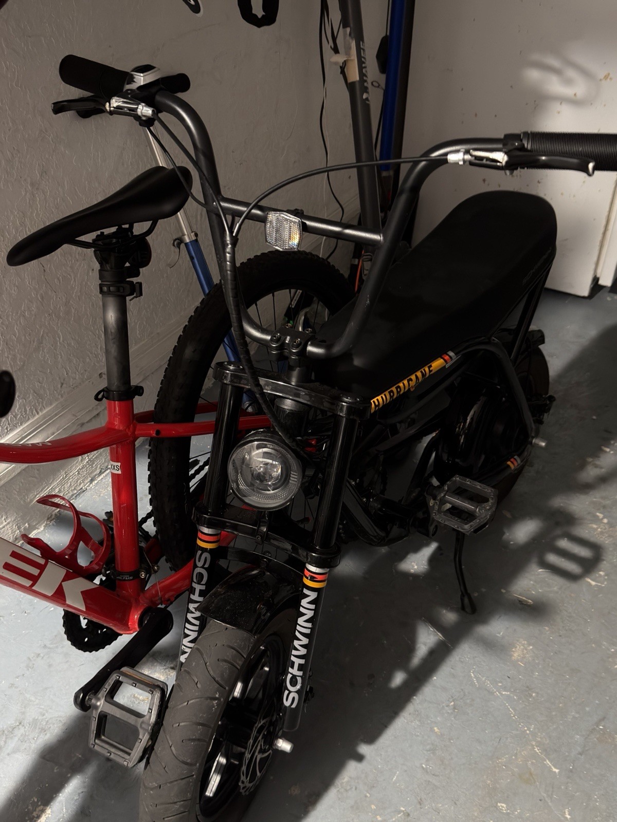 Schwinn Hurricane Eléctric Bike