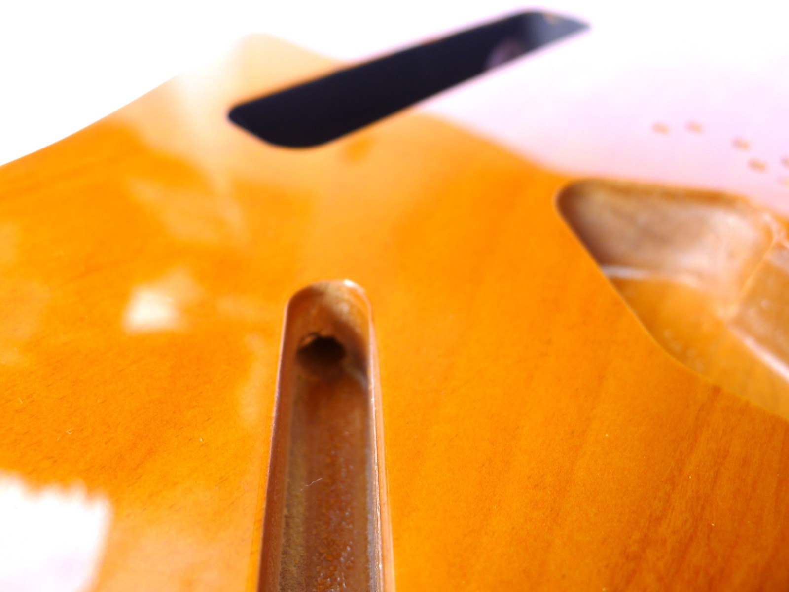 Tele Body 2 pcs Centre Joined North American Alder Trans Yellow Nitro ≦ 4.8Lbs