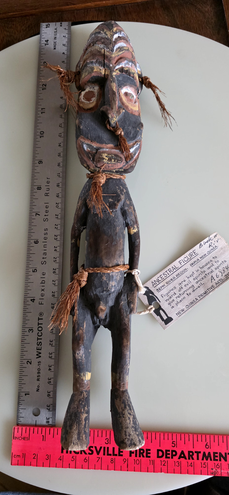 SMALL PAPUA NEW GUINEA ANCESTRAL FIGURE - SEPIK RIVER REGION PRIMITIVE ART