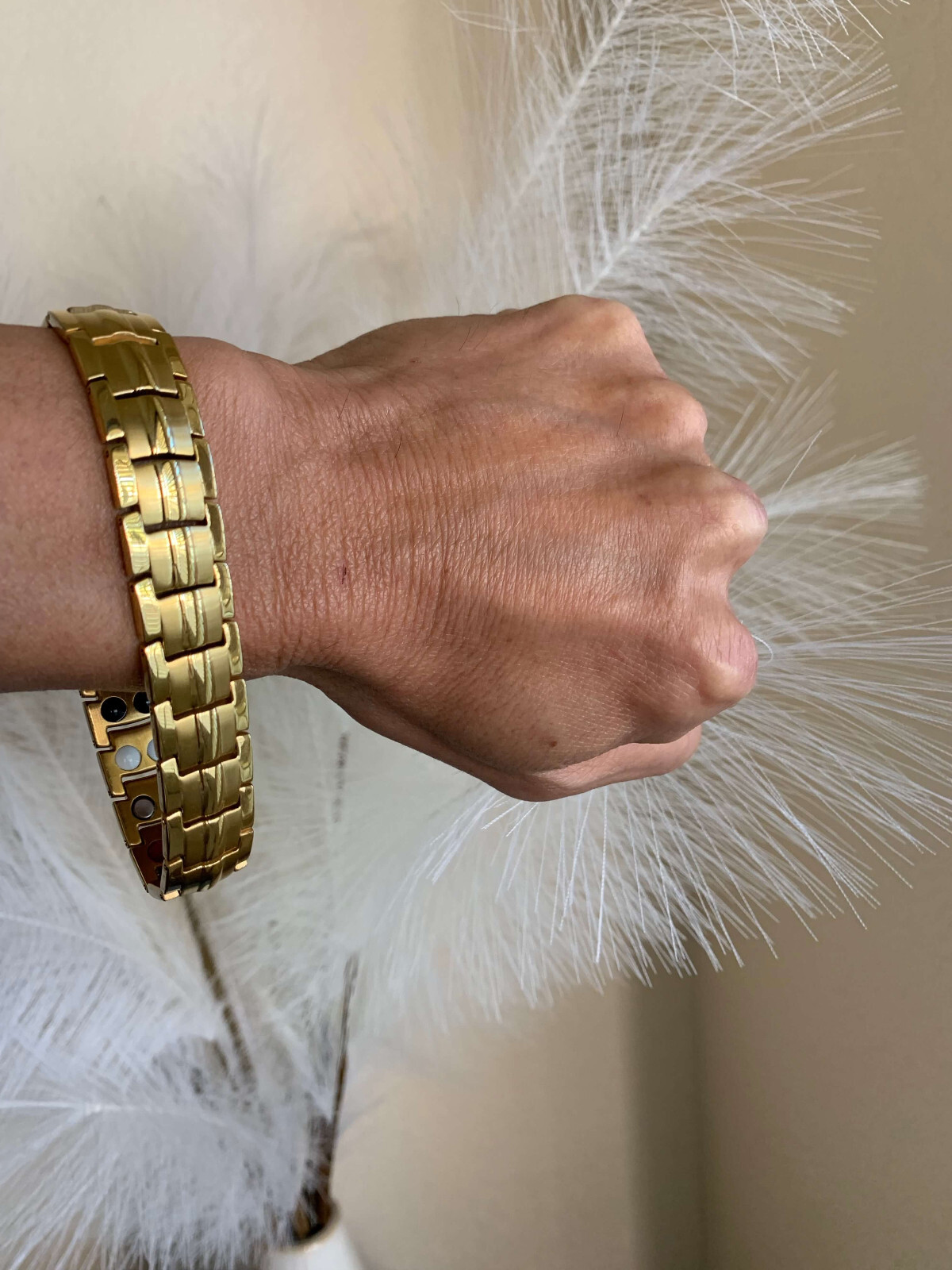 Gold Magnetic Bracelet Therapy Arthritis Pain Energy Balance Joy Great Gift Men