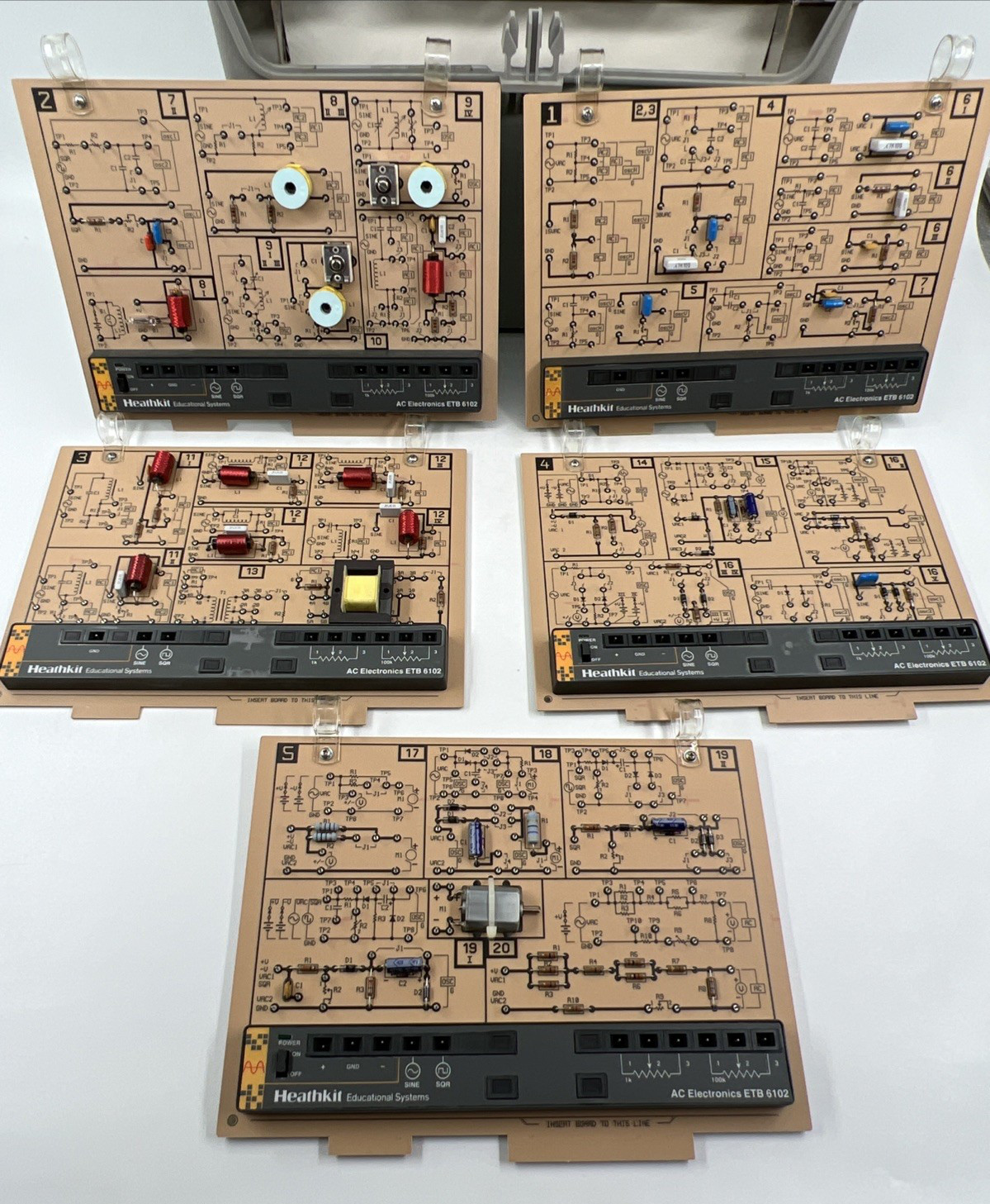 Heathkit Educational Systems ETB 6102 AC Electronics 5 Circuit boards w/Case