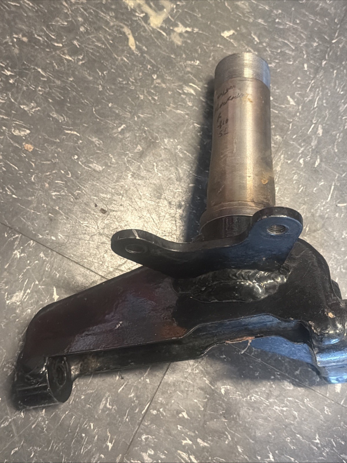 TWM Racing Products Spindle Blue Front Rocket Dirt Late Model TWM Spindle Left