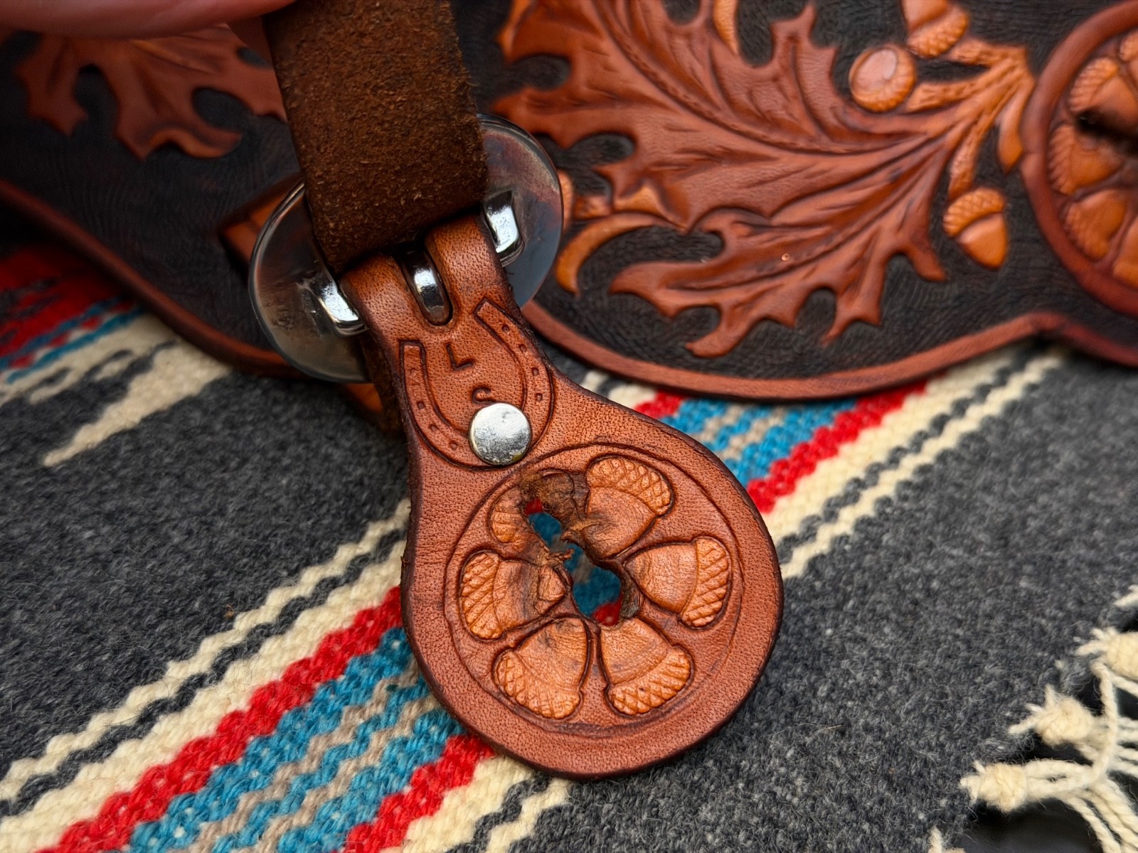 BEAUTIFUL “L S Horseshoe” Marked Fall Leaf & Acorn Motif Leather Spur Straps