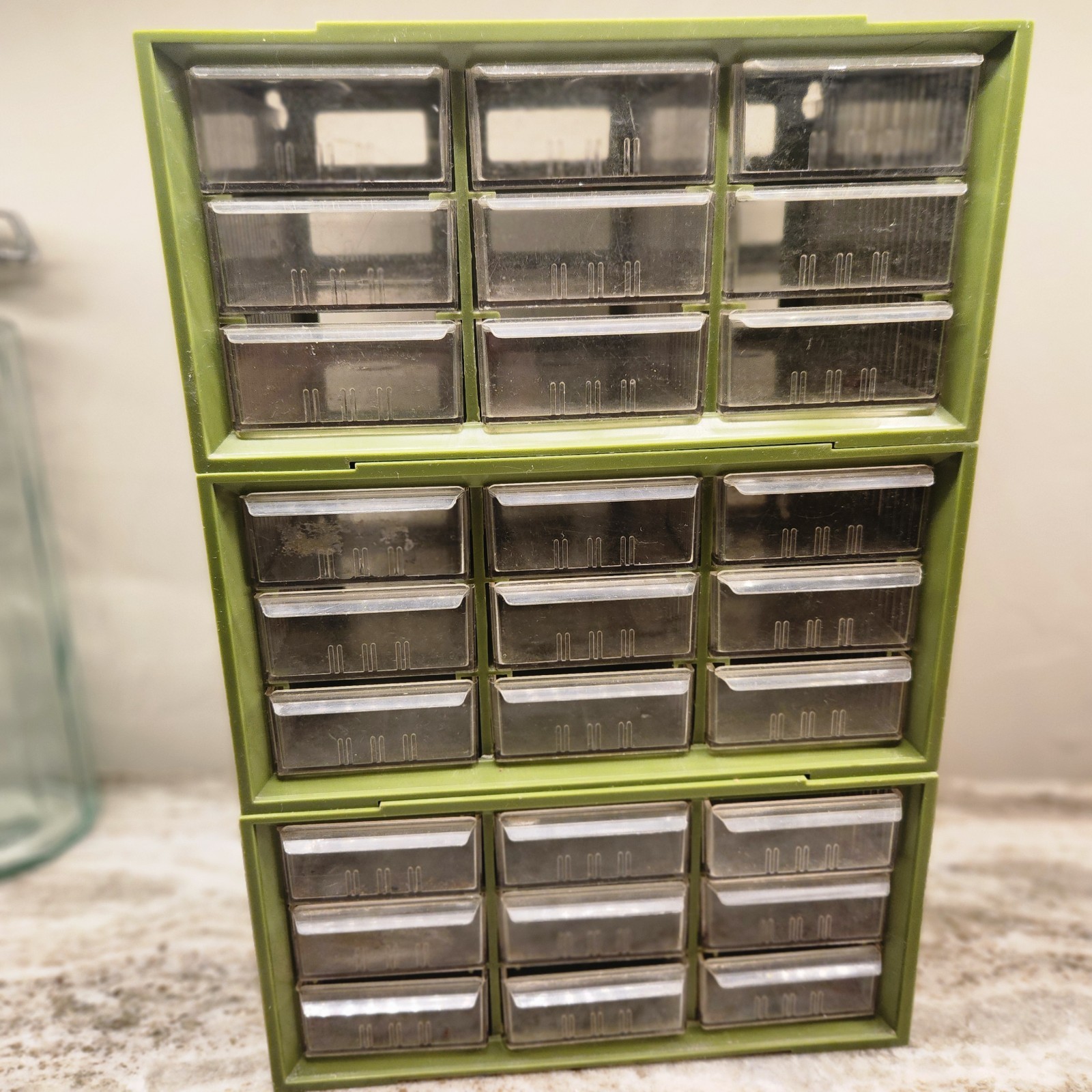 Akro-Mils Green 27 Drawer Storage Cabinet P-1. Bin organizers