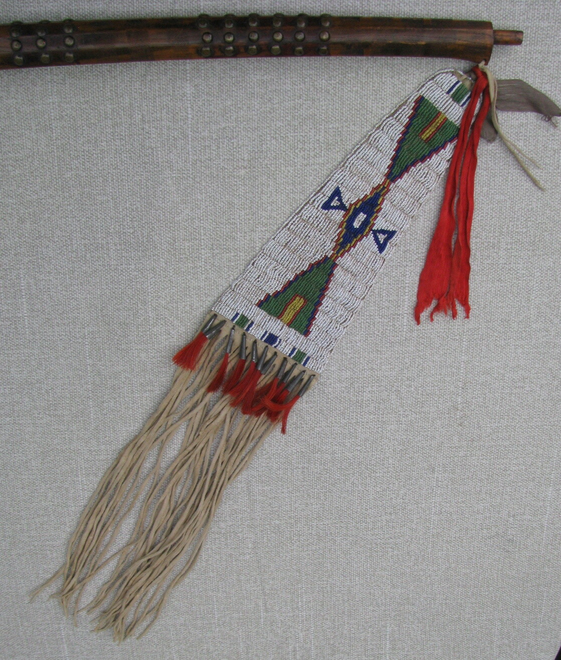 FINE ANTIQUE PLAINS INDIAN PIPE TOMAHAWK 100 TACKS/FILE BURNS 5 COLOR BEAD DROP