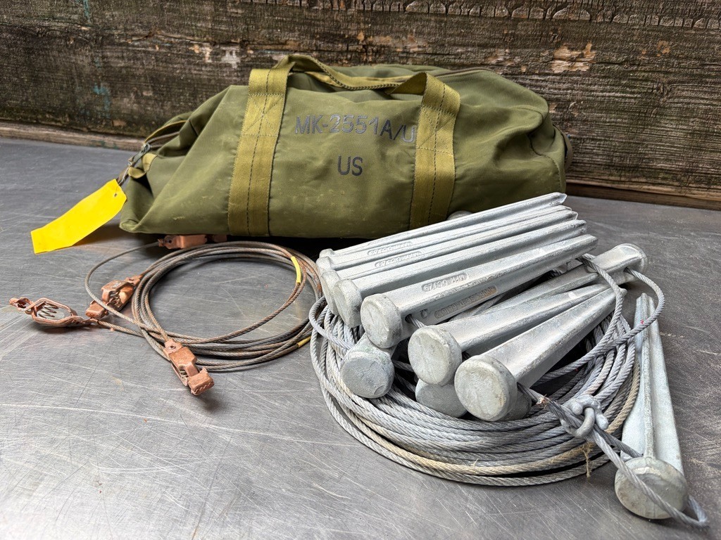 Military Surface Wire Grounding Kit SWGK MK-2551A/U PORTABLE HAM, CB, RADIO