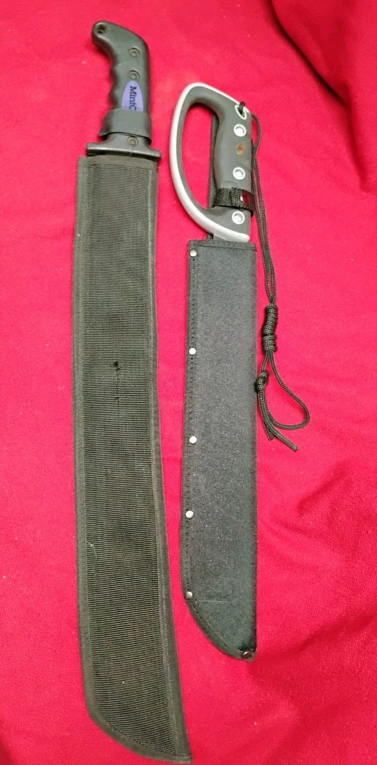 Mechete 2pc lot Mintcraft & Jungle King 21" & 15" blades with sheaths good cond