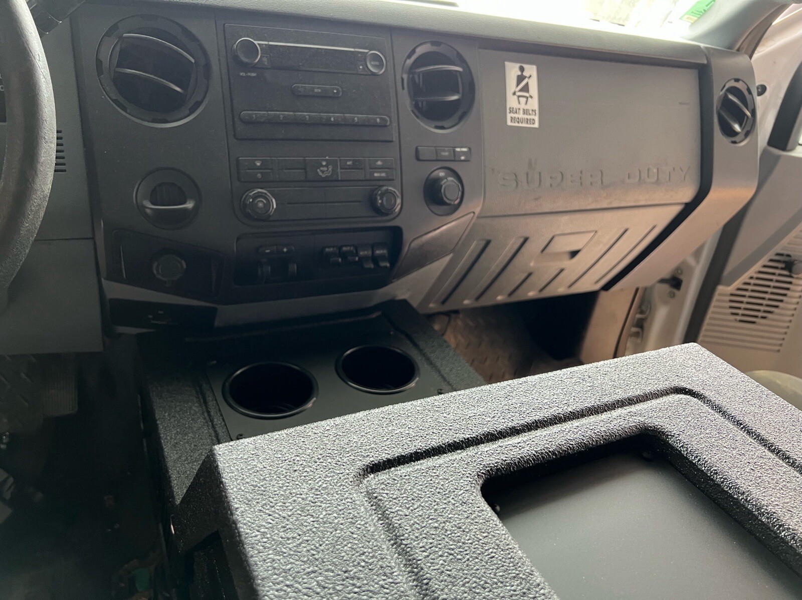 Ford F-250 08-16 Center Console Subwoofer Box Speaker Box 12” Woofer Ported