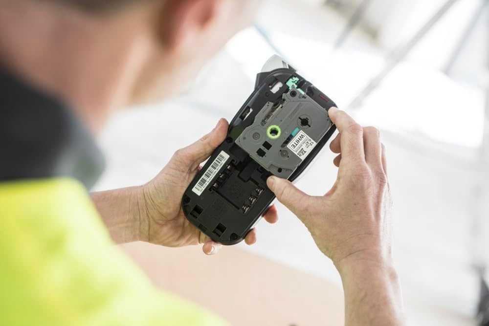 PTE110BP Entry-level Handheld Industrial Laminate Label Printer