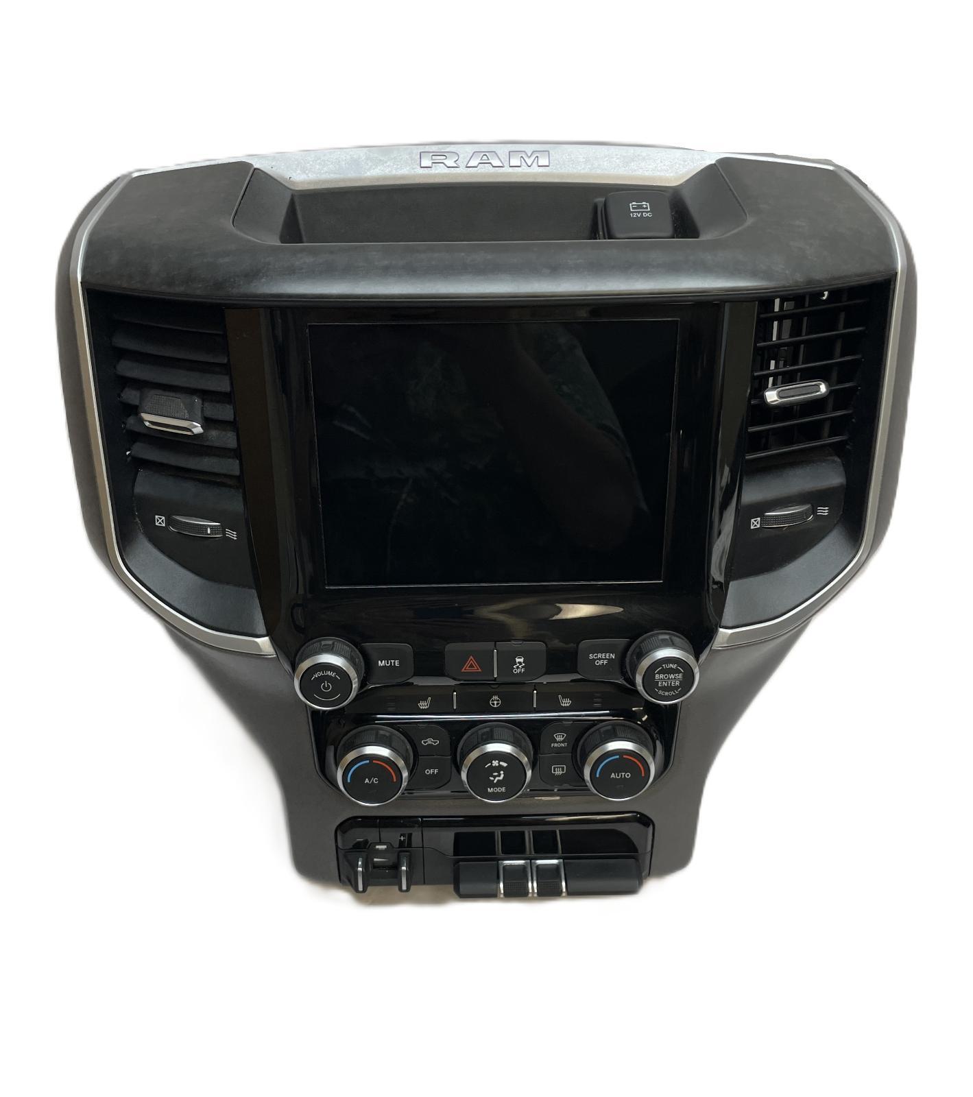 2022 DODGE RAM 2500 RADIO DISPLAY 8.4" SCREEN DASH BEZEL HEAT/AC CONTROLS OEM