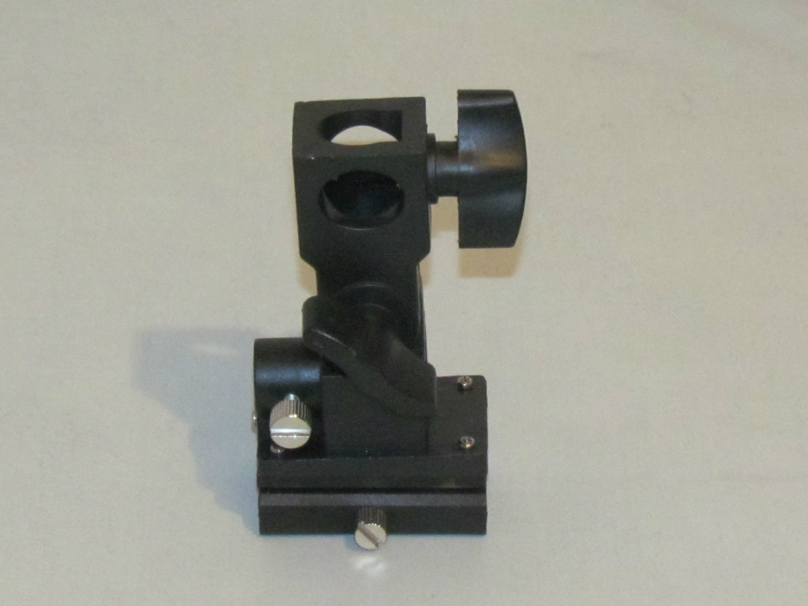 Universal hot Flash Shoe Umbrella Holder Swivel Light Stand Bracket B type DSLR