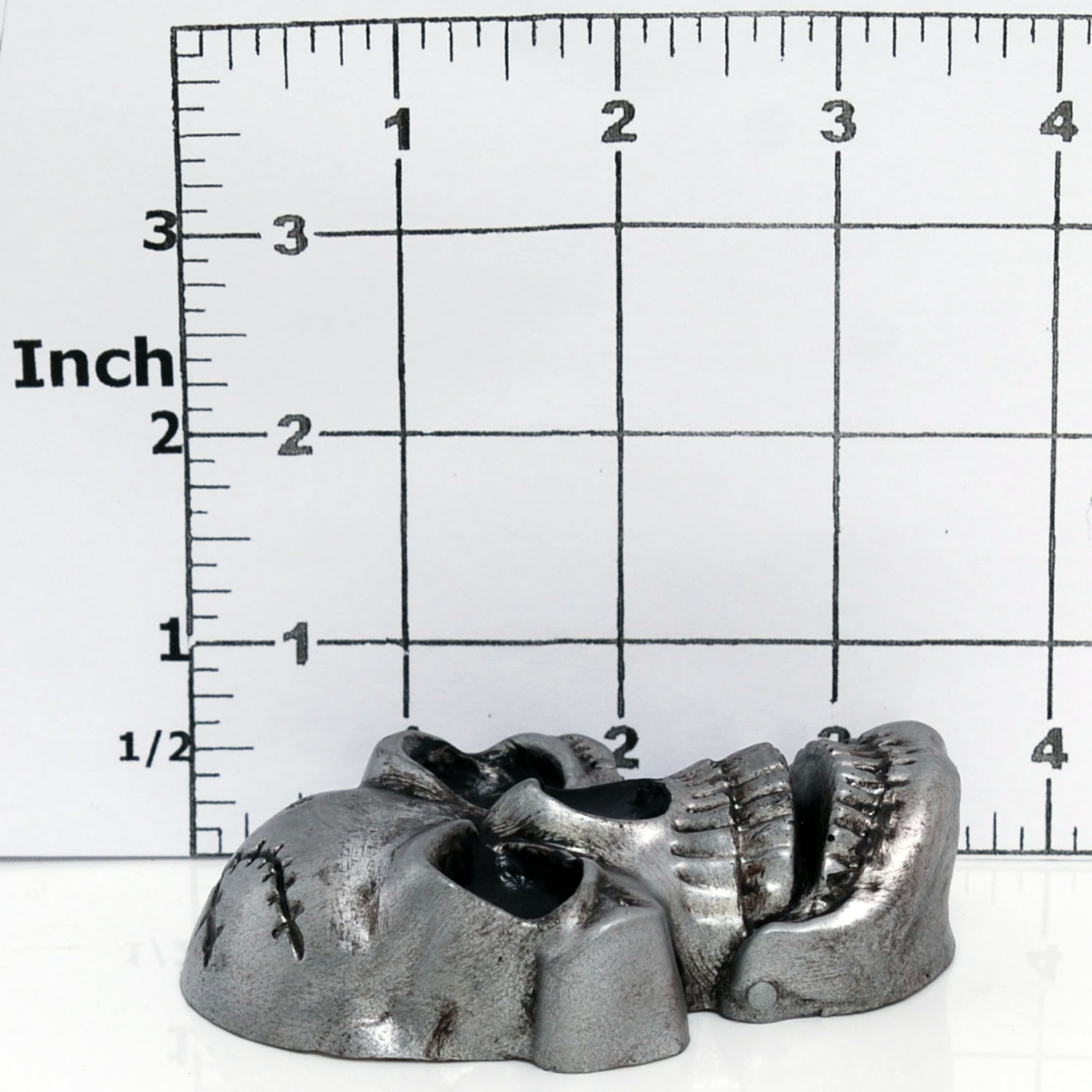 Large Skull Silicone Mold - Food Safe Chocolate - Soap, Wax, Resin, Clay (557)