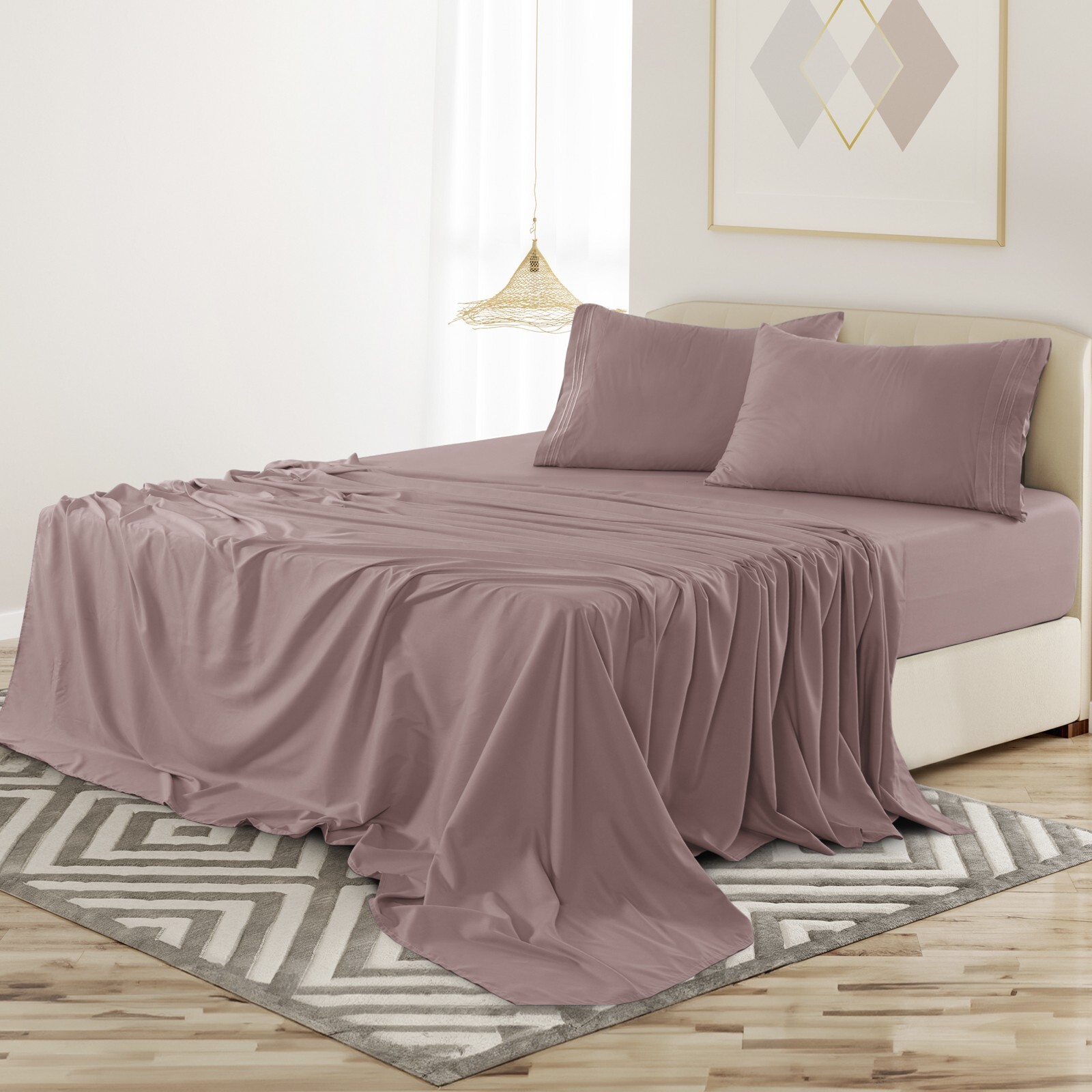 4 Piece Premium Bed Sheet Set Hotel Luxury Ultra Soft Deep Pocket Sheets Set