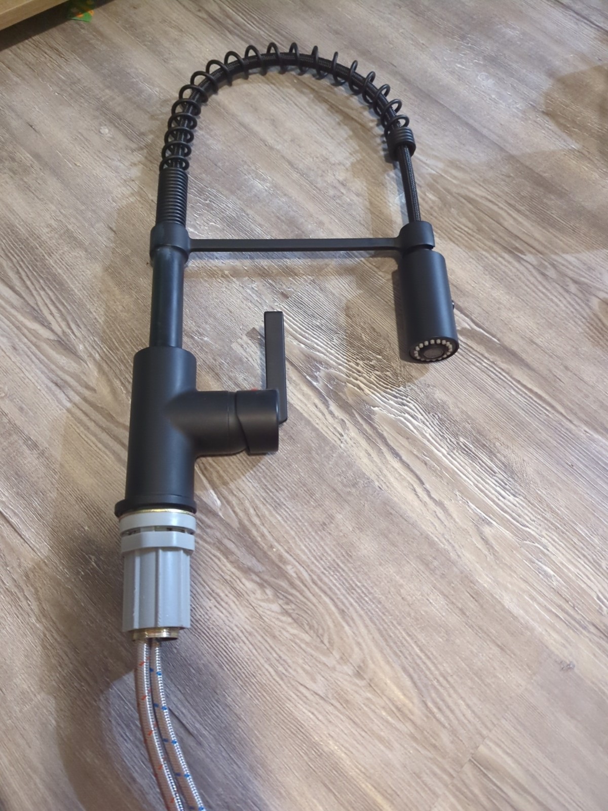 Project Source Flynt Kitchen Faucet Commercial Style  2916842 Black Never Used