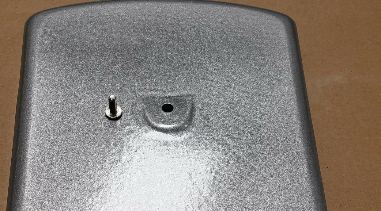 Hobart 30qt D300 Motor Cap Trim cover old # 068723 New # 437918 new with screw