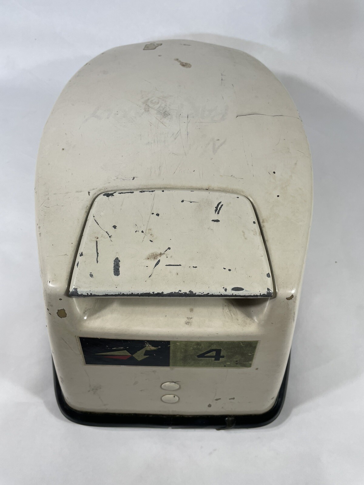 1969 Johnson 4 HP Outboard Hood Cover Cowling 0383162