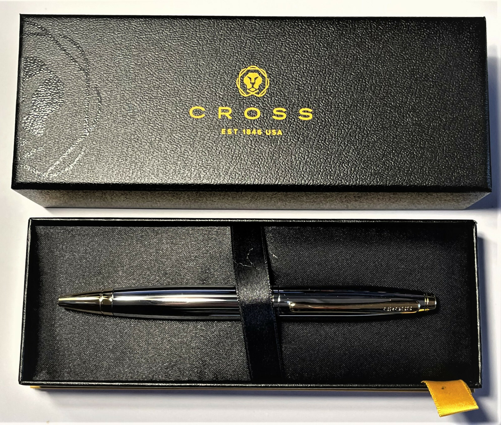 CROSS CALAIS CHROME WITH GOLD TRIM BALLPOINT PEN (AT0112-15)