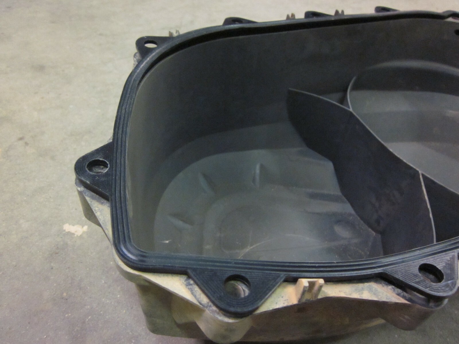 Can-Am Outlander Renegade Commander Maverick Clutch Cover Gasket Seal 420430126