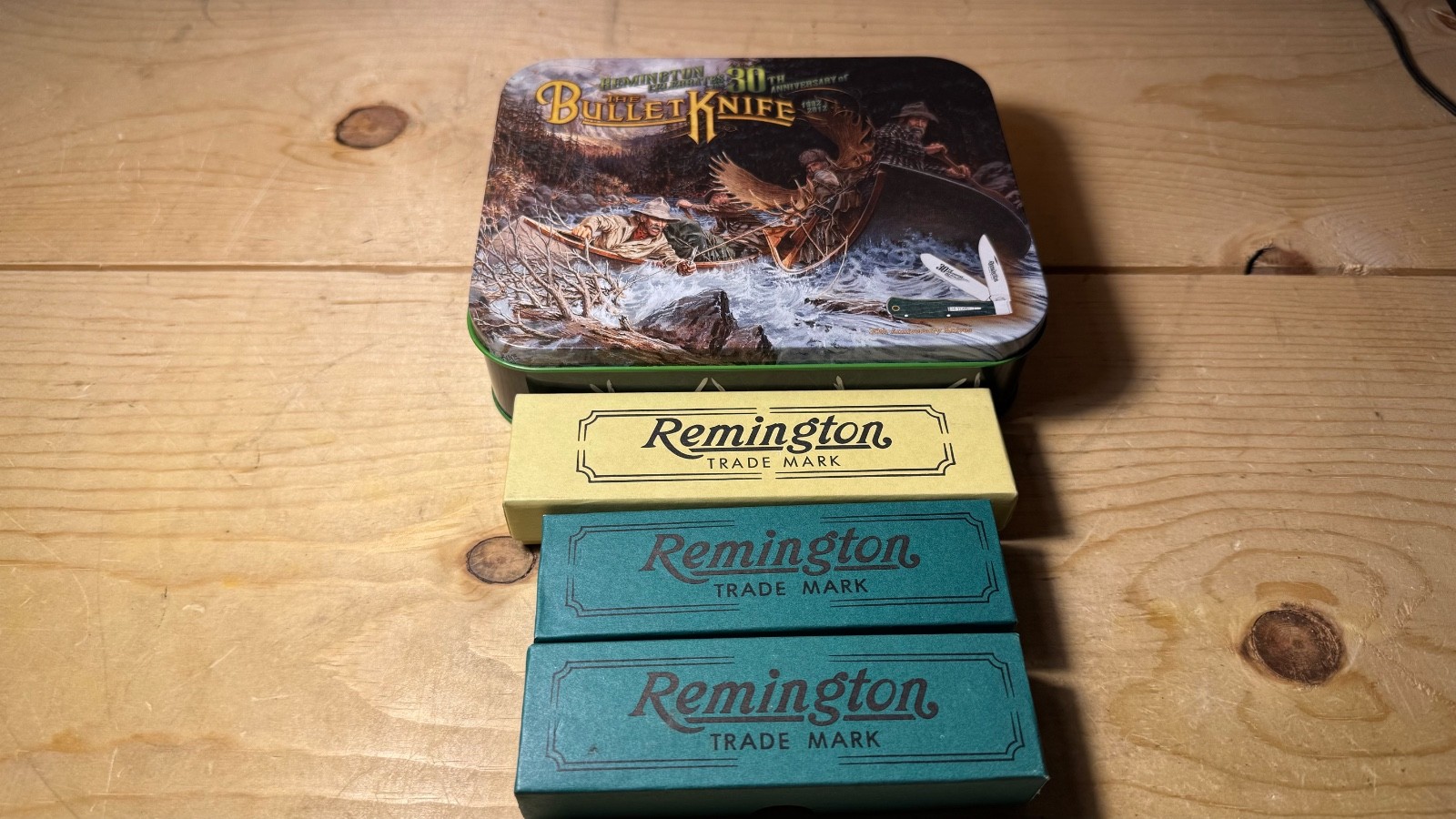 Lot of 4 Remington Bullet Knives 2012-30th 1992 2x1989