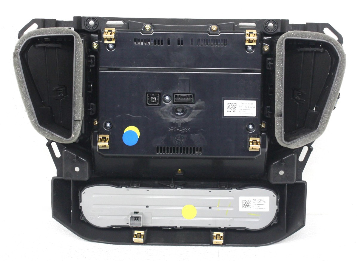 84689136, 87819688 OEM Radio Audio Control Screen For GMC Acadia