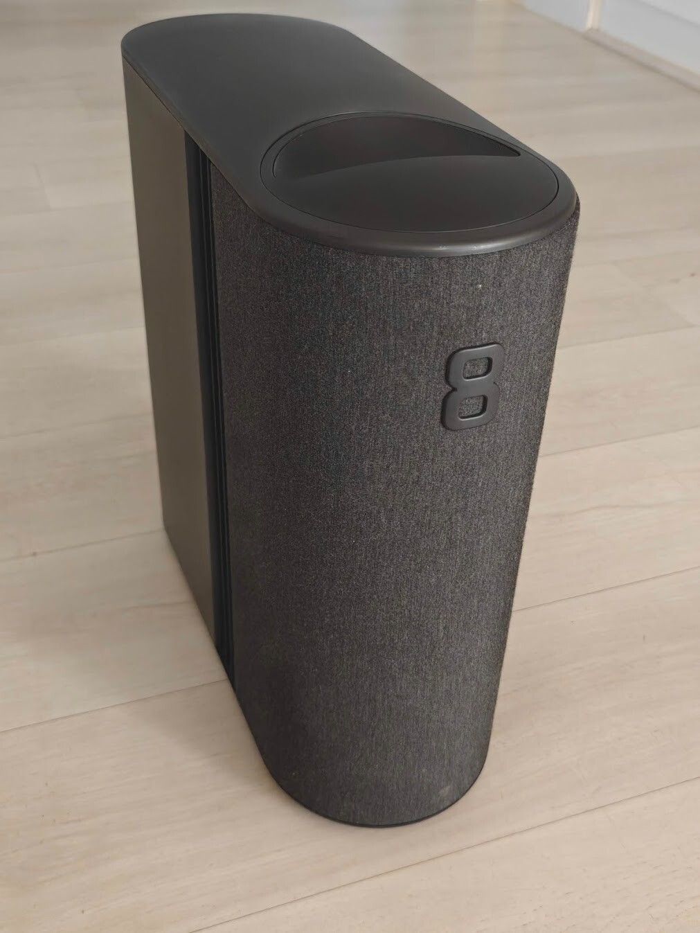 Updated Eight 8 Sleep Pod 4 - 10504 Hub. Tested, with canister, power cable