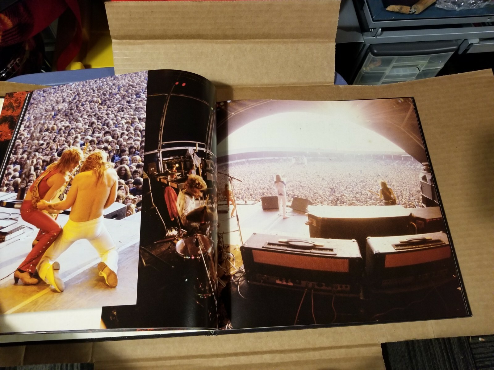RANDY RHOADS OZZY OSBOURNE LARGE BLIZZARD OF OZZ ERA 88 PAGE COFFEE TABLE BOOK