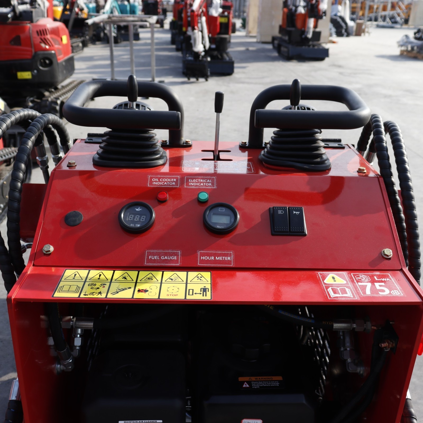 HT Mini Skid Steer Loader Tracked 13.5HP B&S EPA Gas Engine for Gardens Farming