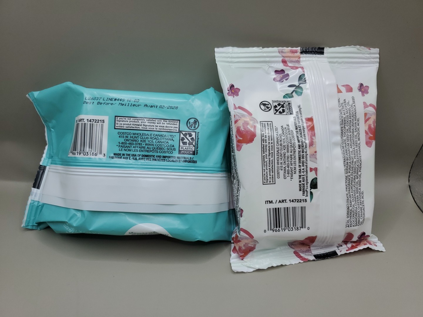 Kirkland Signature Daily Facial Towelettes Cleanse Skin Remove Makeup BB 02/2028