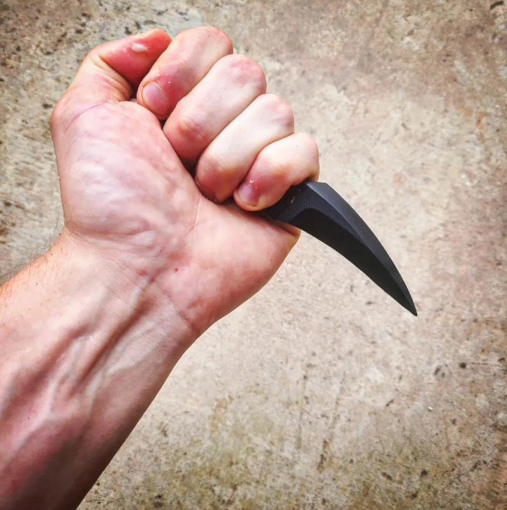 Revenant Corps Grackle Fixed Knife 2.75" Black G10 One-Piece Construction 001SE