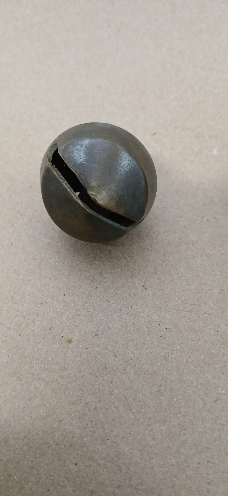 Lot of 19 Vintage Brass Sleigh Bells: Jingle Bells Christmas Decor Horse Harness