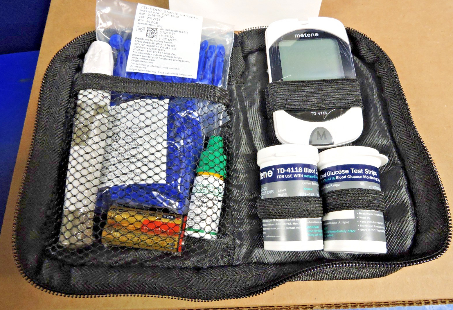 NEW Metene TD-4116 Blood Glucose Monitor/ 100 Strips 100 Lancets/ Bag / exp 2026