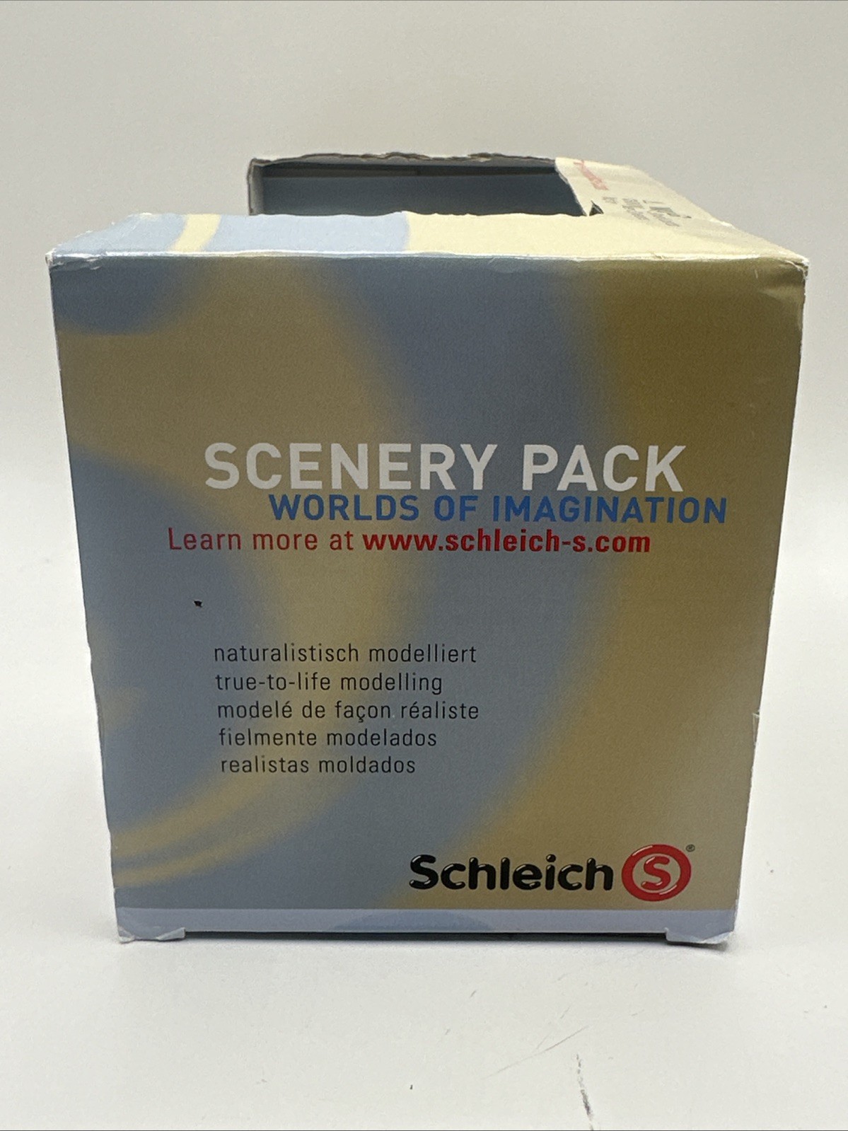 Schleich Scenery Pack Farm Animals With Booklet #41227 NIB