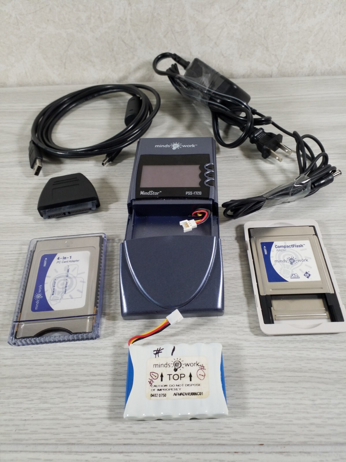 Mindswork Mindstar PSS-1720 Digital Camera Companion 20GB Hard Drive Power Adapt