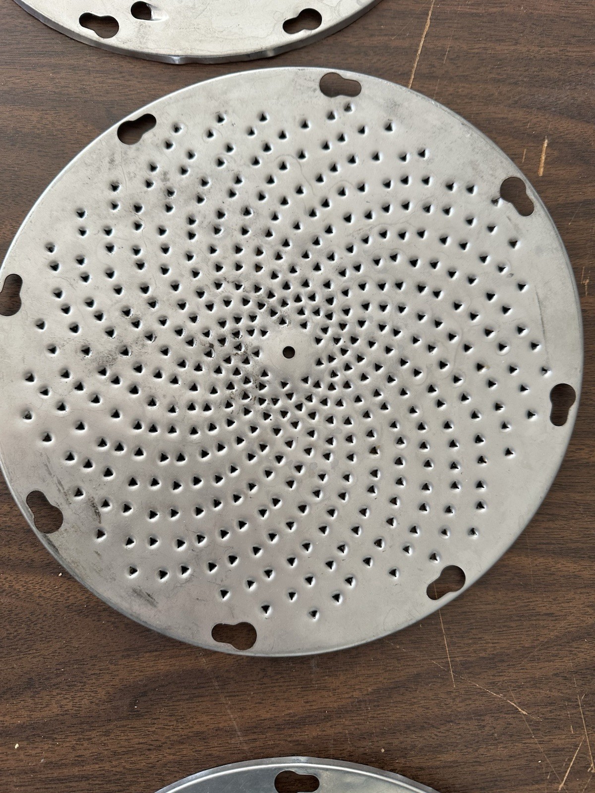 Grater Shredder pelican Head #12 drive for Hobart Mixer 3- Discs, S- Knife