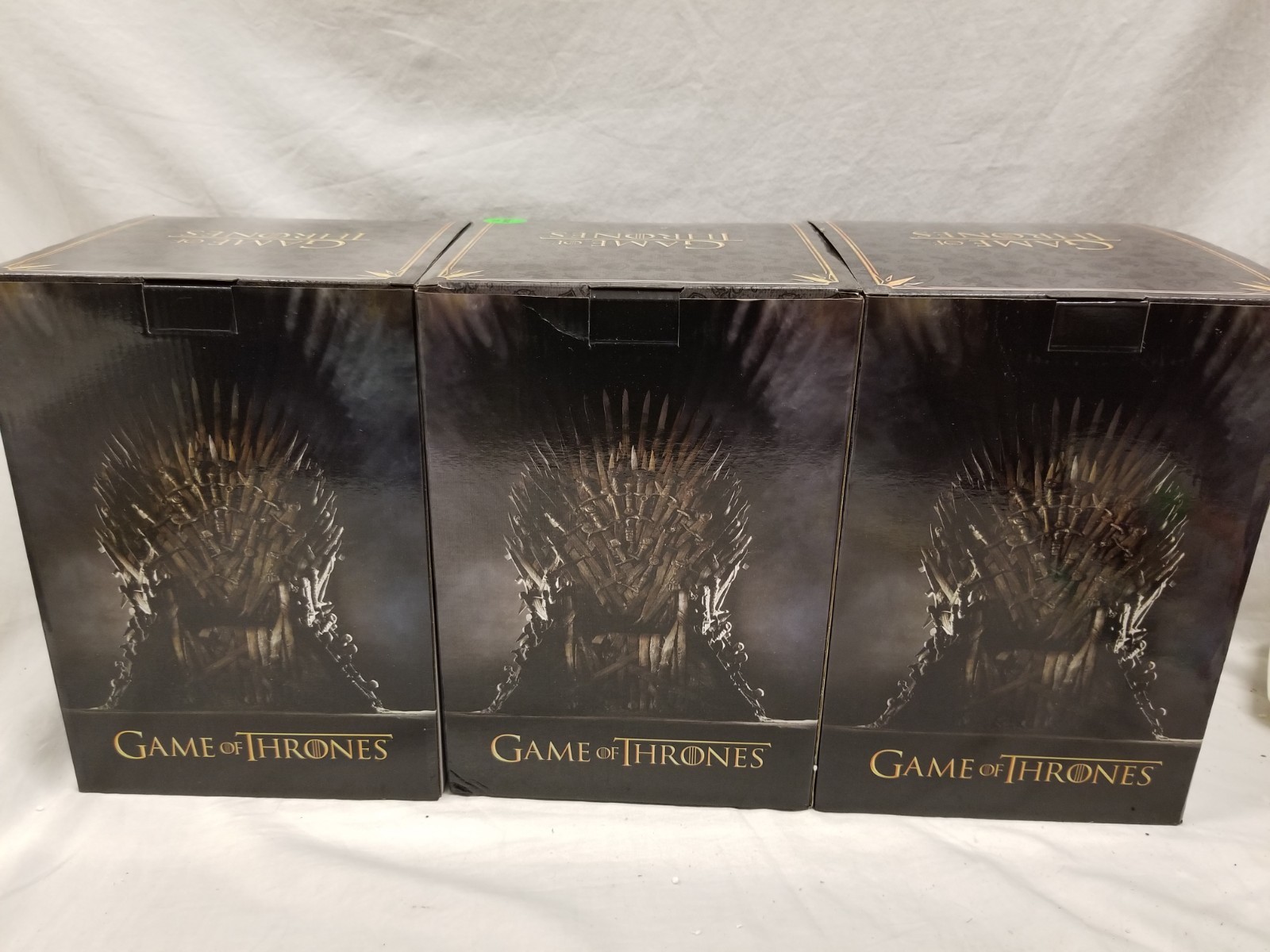 HBO GAME OF THRONES DRAGON EGG LIFE SIZE 1 Set REPLICA STATUE STARK King TV Show