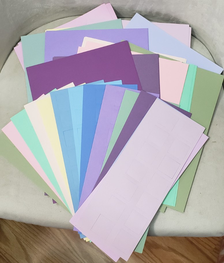 STAMPIN' UP! 8 1/2 x 11 Cardstock SOFT SUBTLES 35 Sheets & 1 1/4" Squares READ